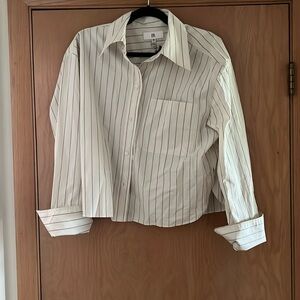 NWT - Banana Republic Cropped Boxy Button Up - Tall - Medium